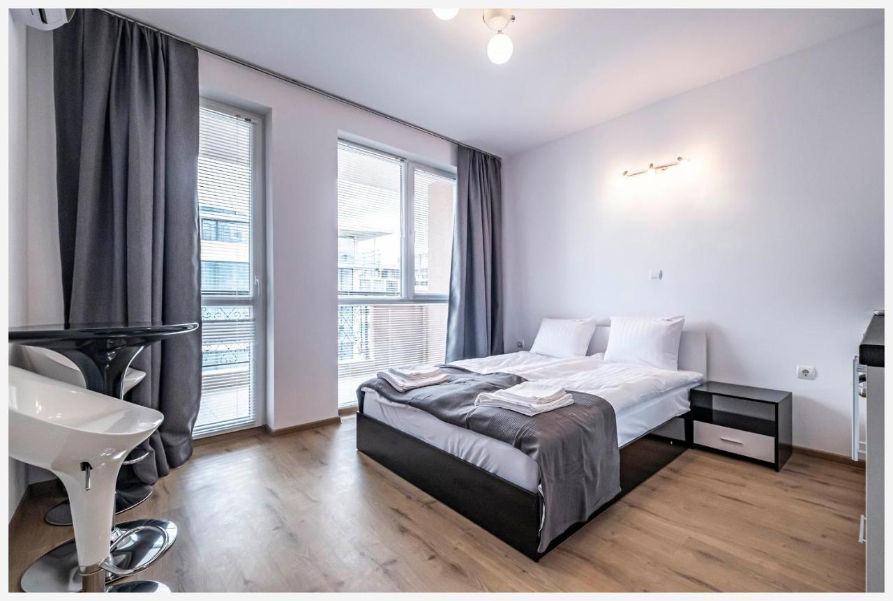 Casa Rossa 2 Daire Sunny Beach Dış mekan fotoğraf